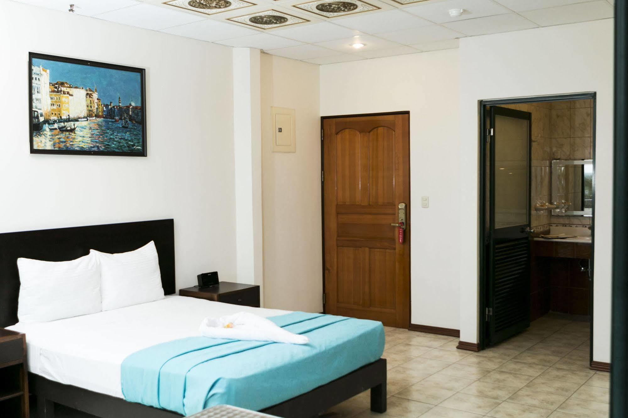 Hotel Puntarenas Beach Eksteriør billede