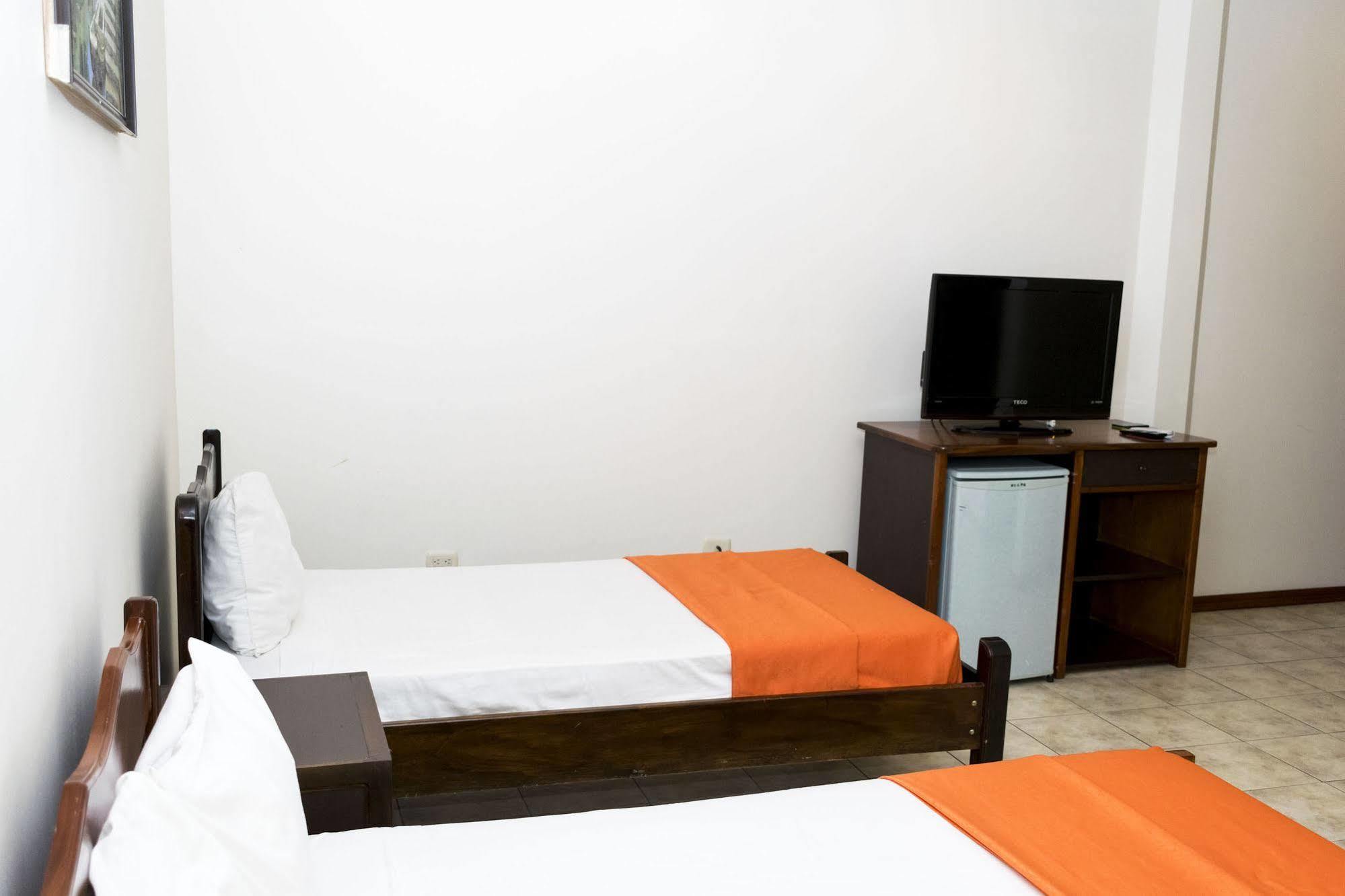 Hotel Puntarenas Beach Eksteriør billede